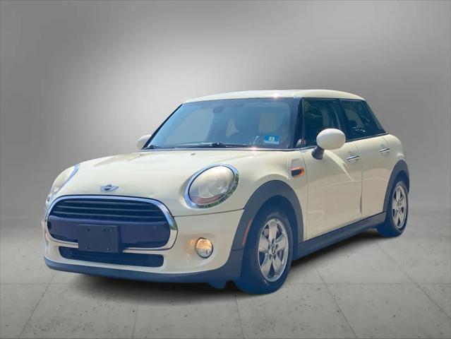 2016 MINI Hardtop Cooper