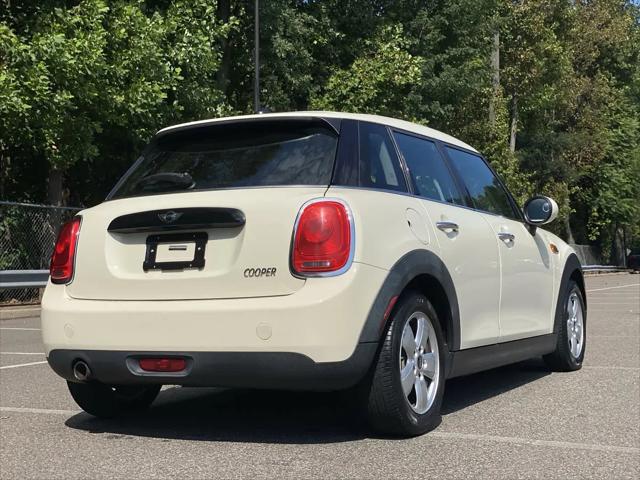 2016 MINI Hardtop Cooper