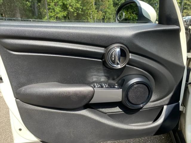 2016 MINI Hardtop Cooper
