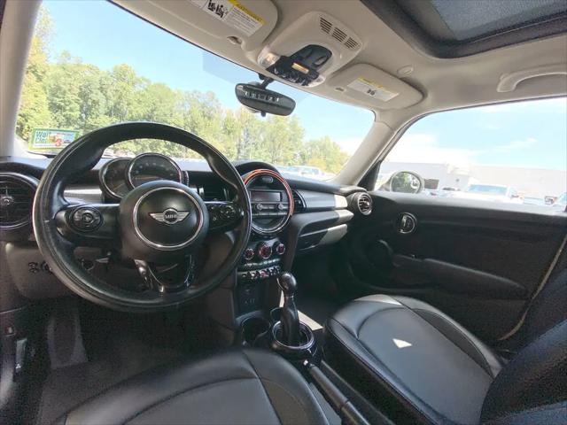 2016 MINI Hardtop Cooper