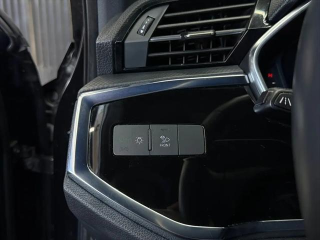 2020 Audi Q3 Premium Plus 45 TFSI quattro Tiptronic