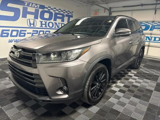 2019 Toyota Highlander SE for sale in Ivel, KY