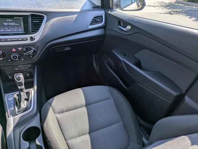 2022 Hyundai Accent SE