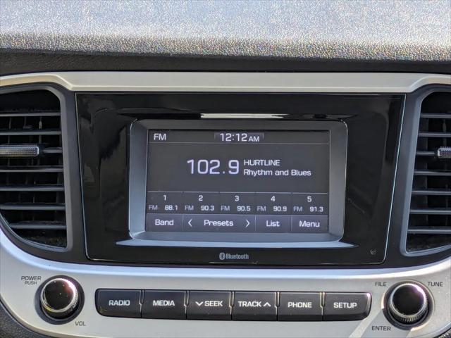 2022 Hyundai Accent SE