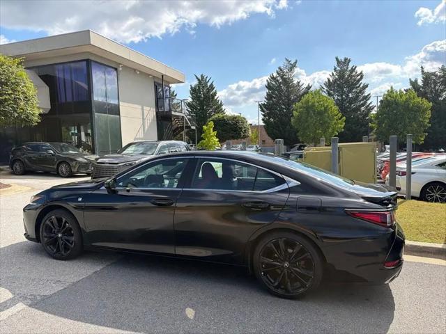 2023 Lexus ES 350 F SPORT Design