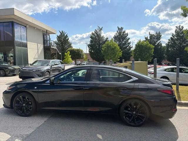2023 Lexus ES 350 F SPORT Design