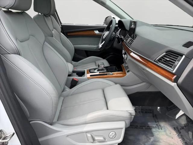 2024 Audi Q5 Premium Plus 40 TFSI quattro S tronic