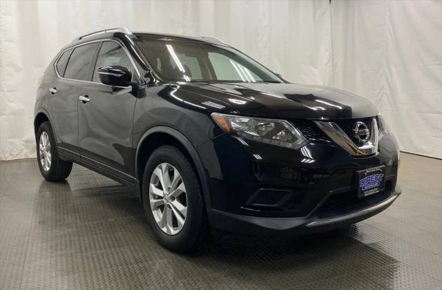 2015 Nissan Rogue SV for sale in Warminster, PA
