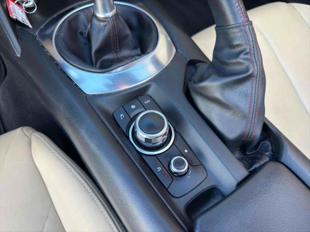 2016 Mazda MX-5 Grand Touring