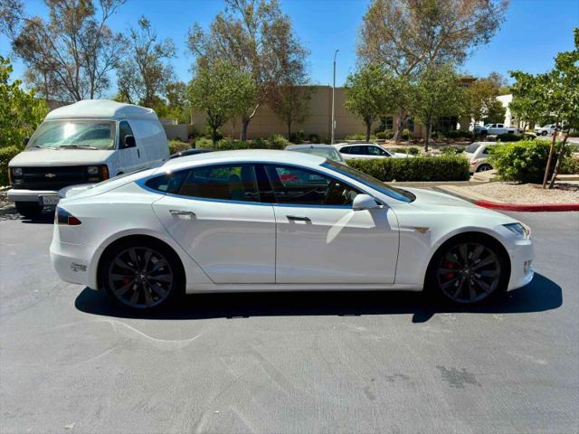 2016 Tesla Model S 90D