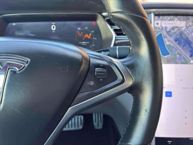 2016 Tesla Model S 90D