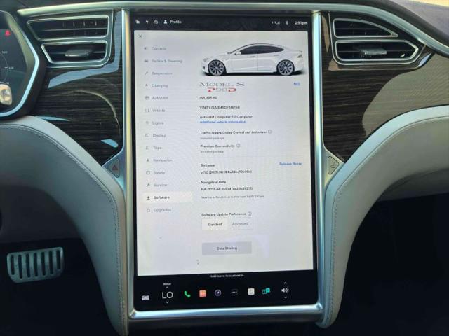 2016 Tesla Model S 90D
