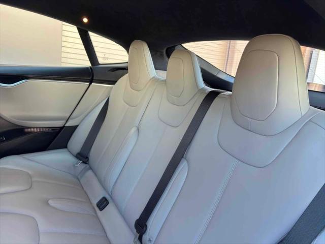 2016 Tesla Model S 90D