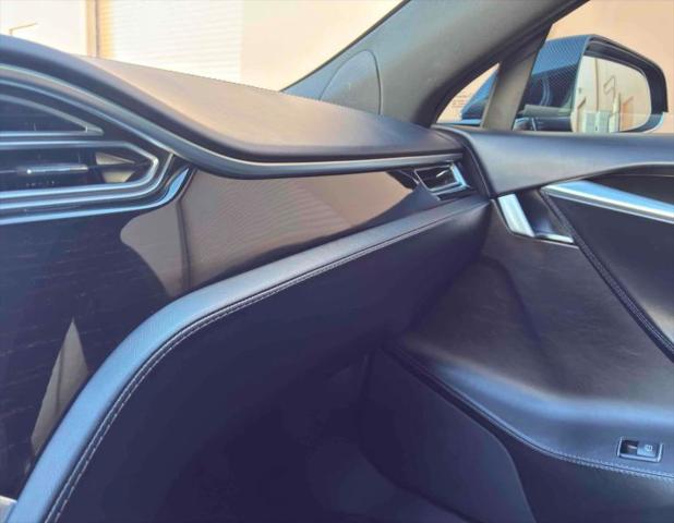 2017 Tesla Model S 75
