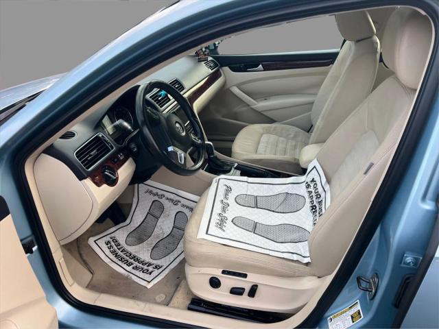 2012 Volkswagen Passat 2.0L TDI SEL Premium