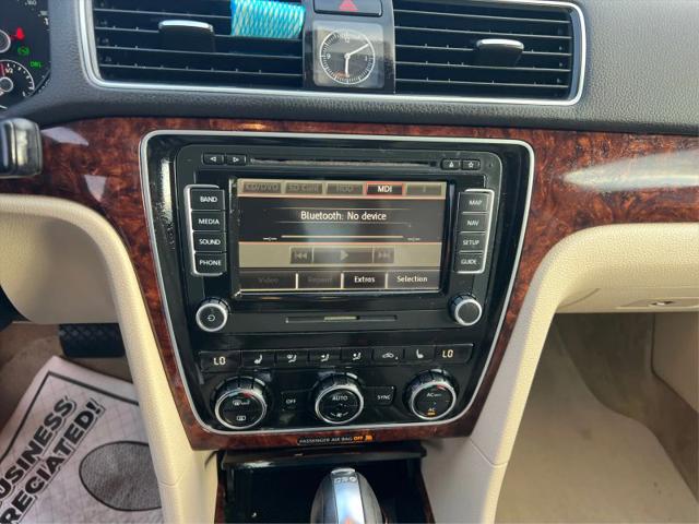2012 Volkswagen Passat 2.0L TDI SEL Premium