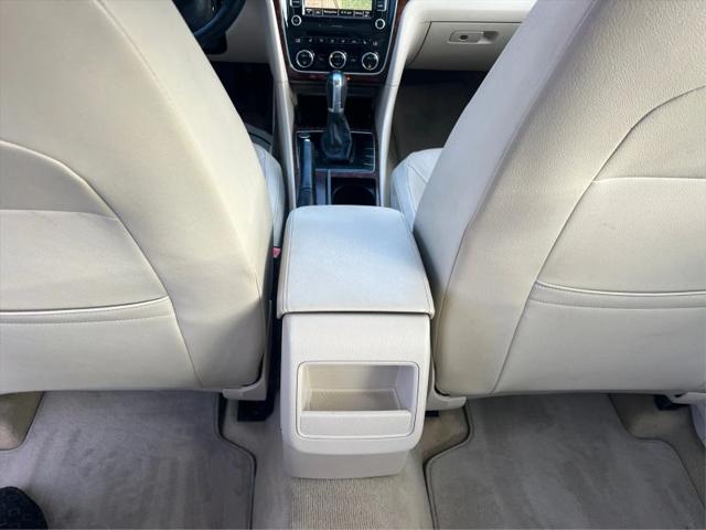 2012 Volkswagen Passat 2.0L TDI SEL Premium