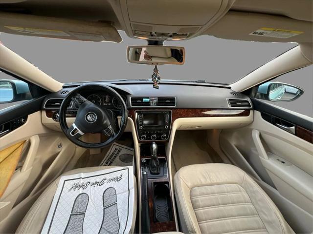 2012 Volkswagen Passat 2.0L TDI SEL Premium