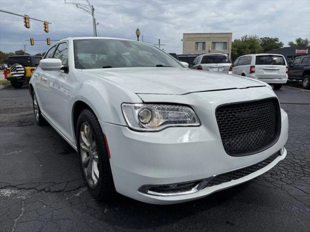 2017 Chrysler 300 Limited AWD