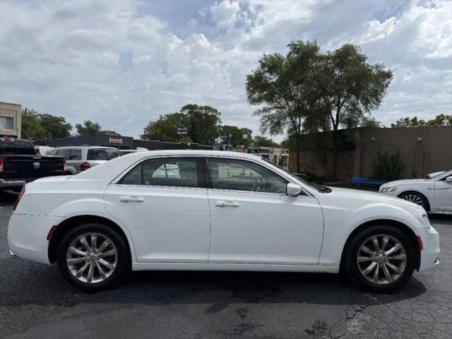 2017 Chrysler 300 Limited AWD