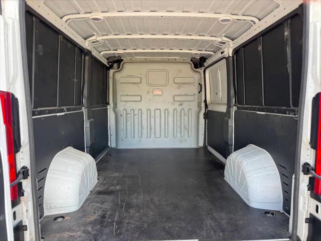 2020 Ram ProMaster Cargo Van Low Roof 136 WB
