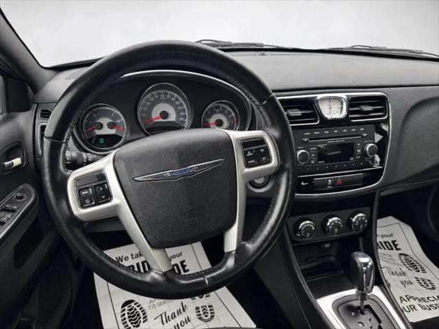 2012 Chrysler 200 Touring