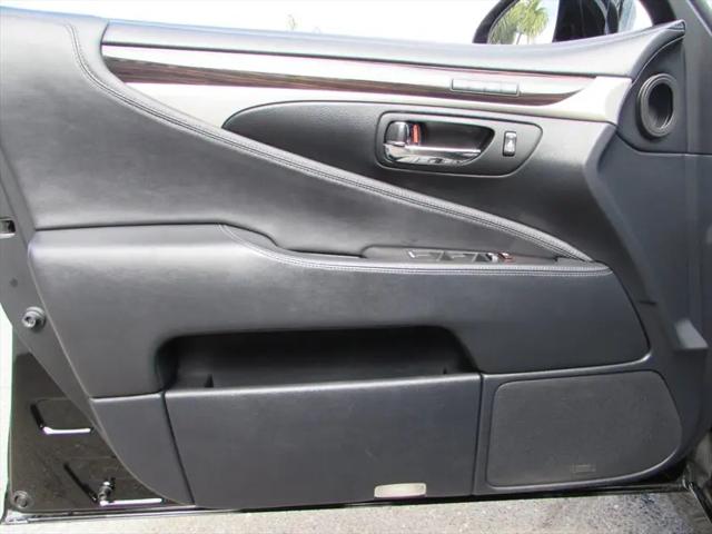 2013 Lexus LS 460 L