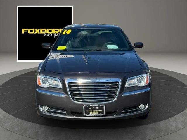 2014 Chrysler 300 300