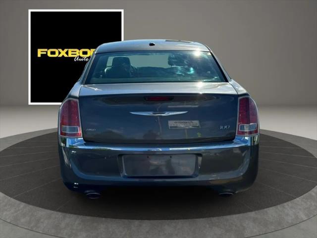 2014 Chrysler 300 300