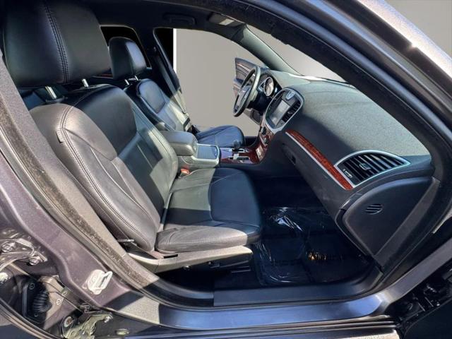 2014 Chrysler 300 300