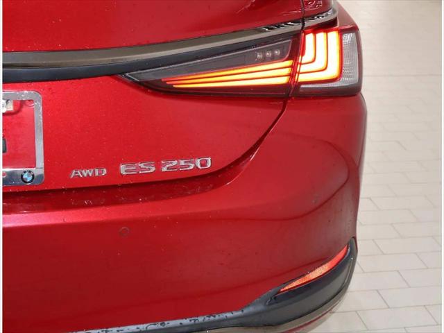 2021 Lexus ES 250 F SPORT