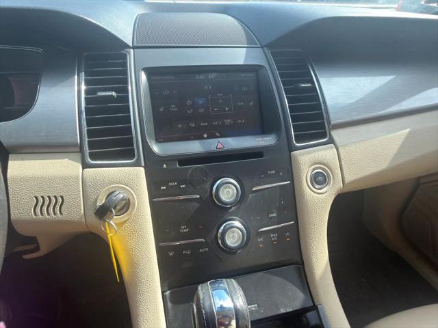 2013 Ford Taurus SEL
