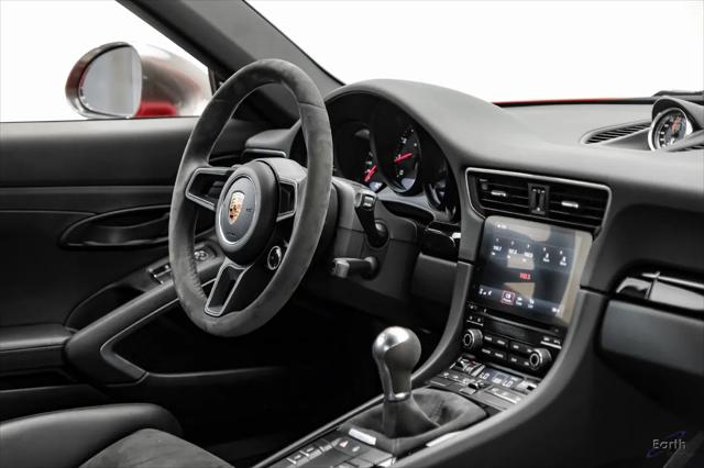 2018 Porsche 911 Carrera T