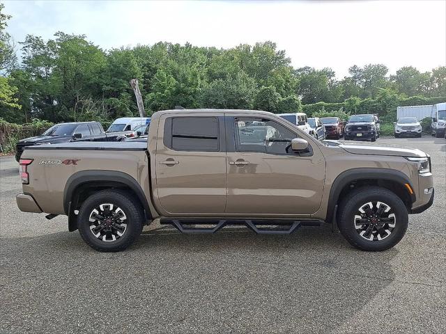 2022 Nissan Frontier Crew Cab PRO-4X 4x4