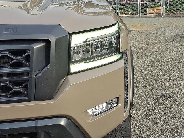 2022 Nissan Frontier Crew Cab PRO-4X 4x4
