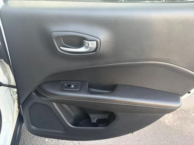 2020 Jeep Compass Sun and Safety 4x4