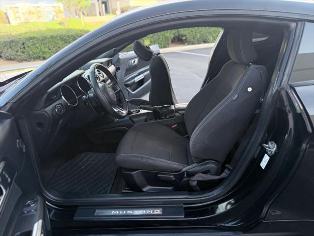2015 Ford Mustang V6