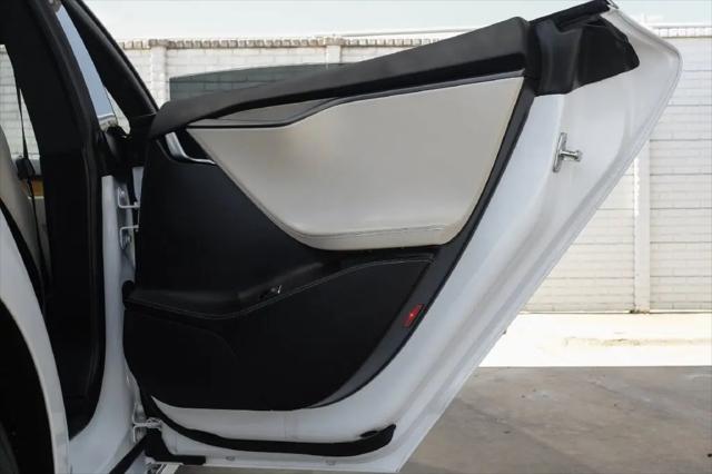 2020 Tesla Model S Long Range Plus Dual Motor All-Wheel Drive