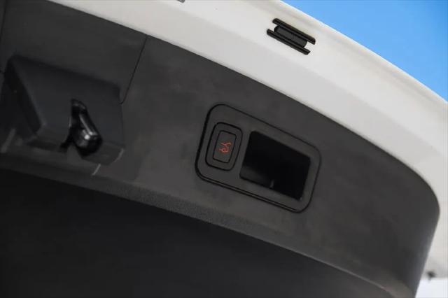 2020 Tesla Model S Long Range Plus Dual Motor All-Wheel Drive