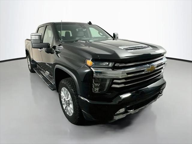 2020 Chevrolet Silverado 2500HD 4WD Crew Cab Standard Bed High Country for sale in Belleville, IL