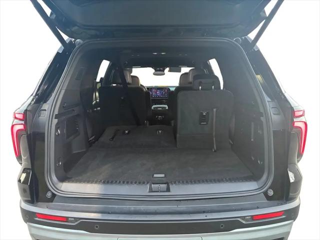 2025 Chevrolet Traverse FWD LT