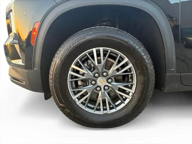 2025 Chevrolet Traverse FWD LT