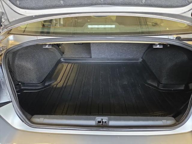 2011 Subaru Legacy 2.5i