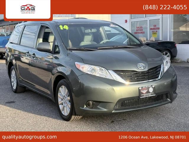 2014 Toyota Sienna LE 7 Passenger for sale in Lakewood, NJ