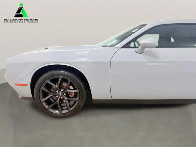 2021 Dodge Challenger SXT