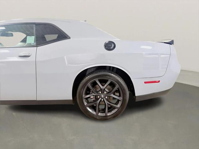 2021 Dodge Challenger SXT