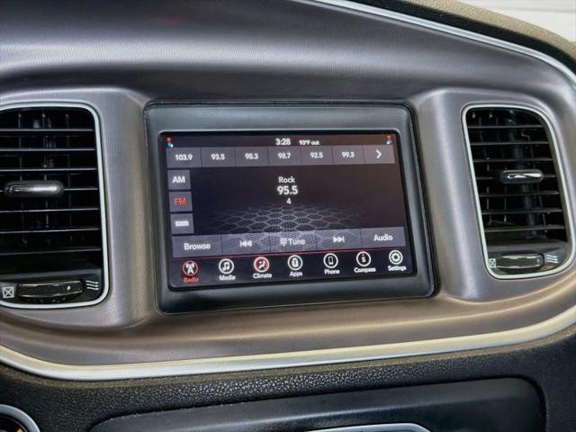 2022 Dodge Charger SXT RWD