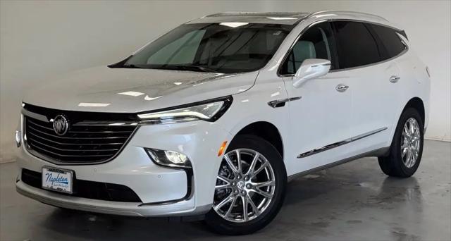 2024 Buick Enclave Essence FWD for sale in Aurora, IL
