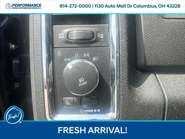 2017 Ram 1500 Laramie Crew Cab 4x4 57 Box