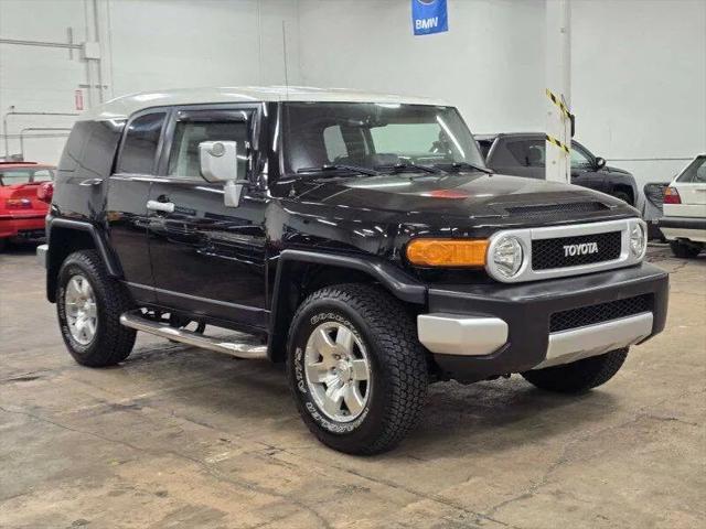 2010 Toyota FJ Cruiser Base for sale in Willoughby, OH